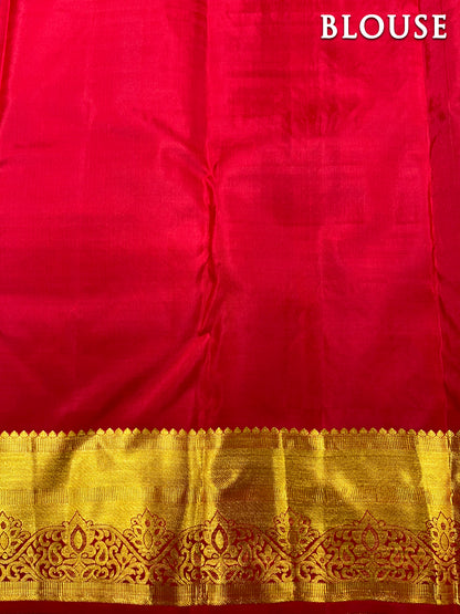 Dual color of red kanchipuram pure silk saree