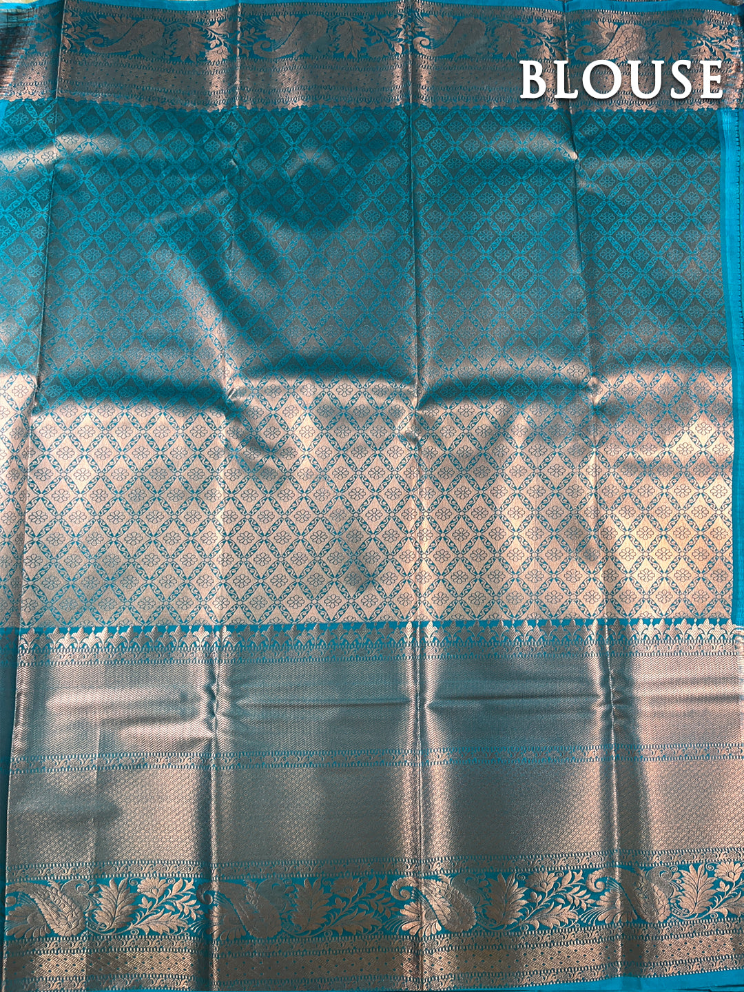 Dual color of blue kanchipuram silk saree