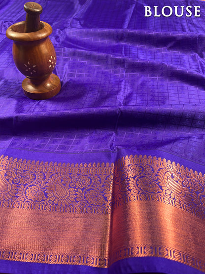 Red kanchipuram silk saree