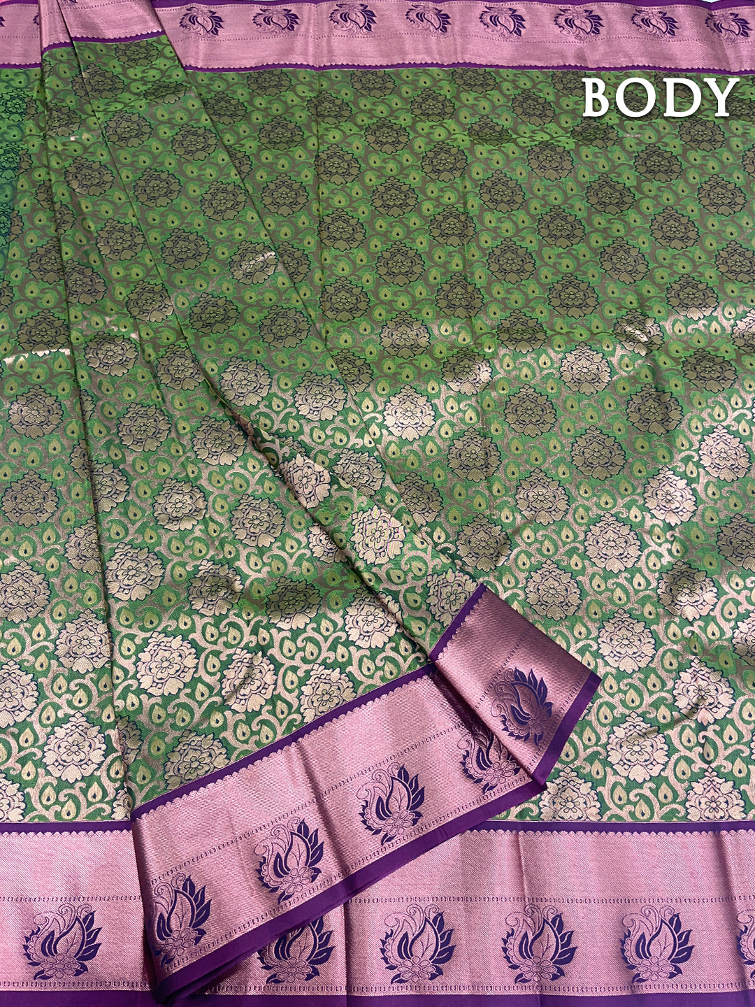 Dual color of green kanchipuram korvai silk saree