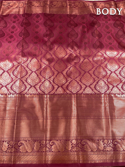 Dual color of maroon kanchipuram silk saree