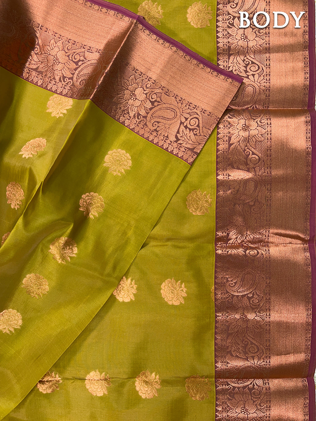 Dual color of green kanchipuram pure silk saree