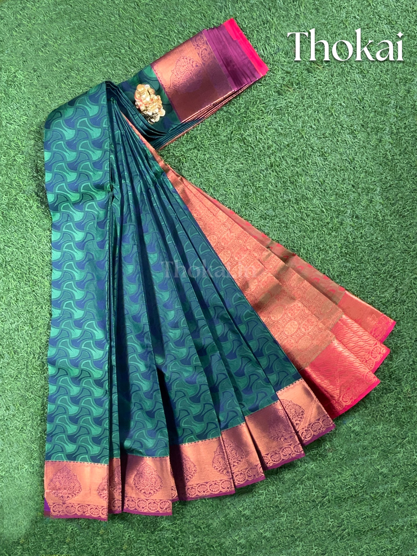Dual shade of dark green and maroon semi silk saree