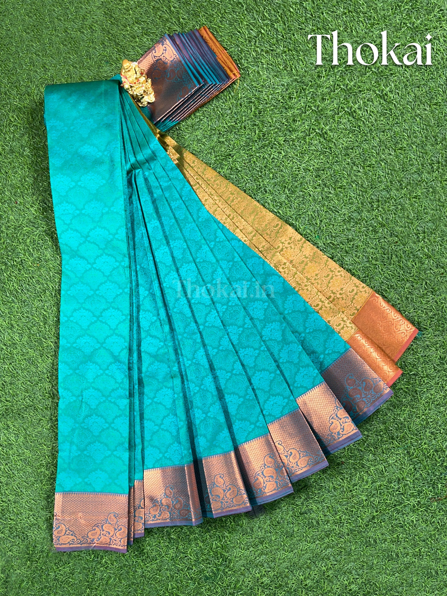 Dual shade of blue and green semi silk saree