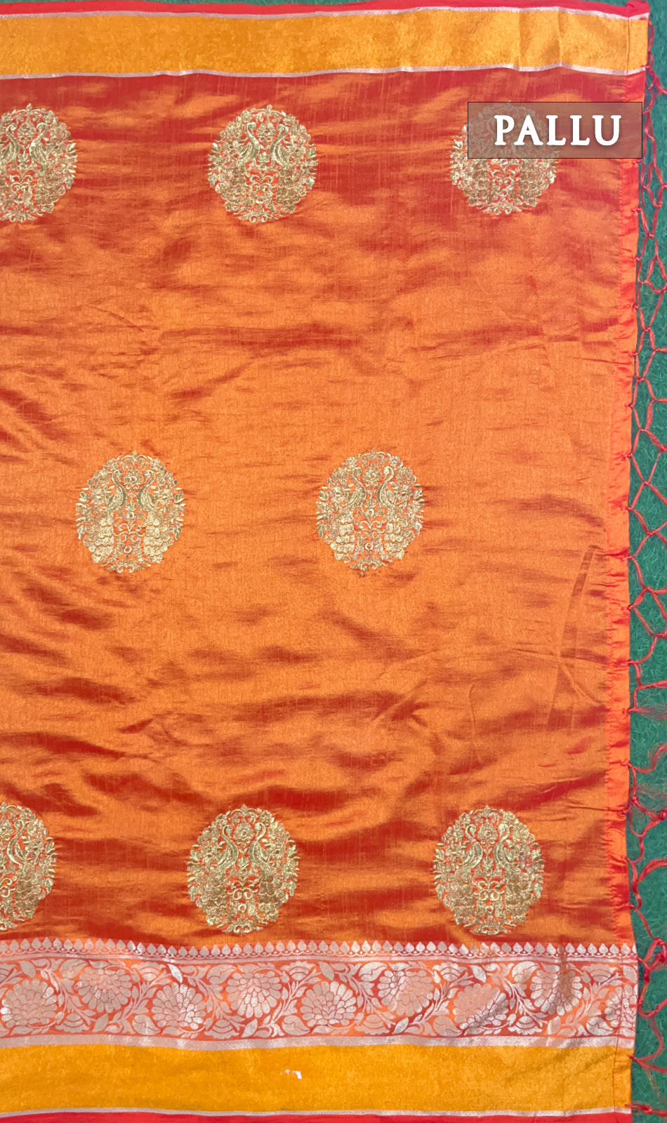 Dual shade of orange raw silk saree