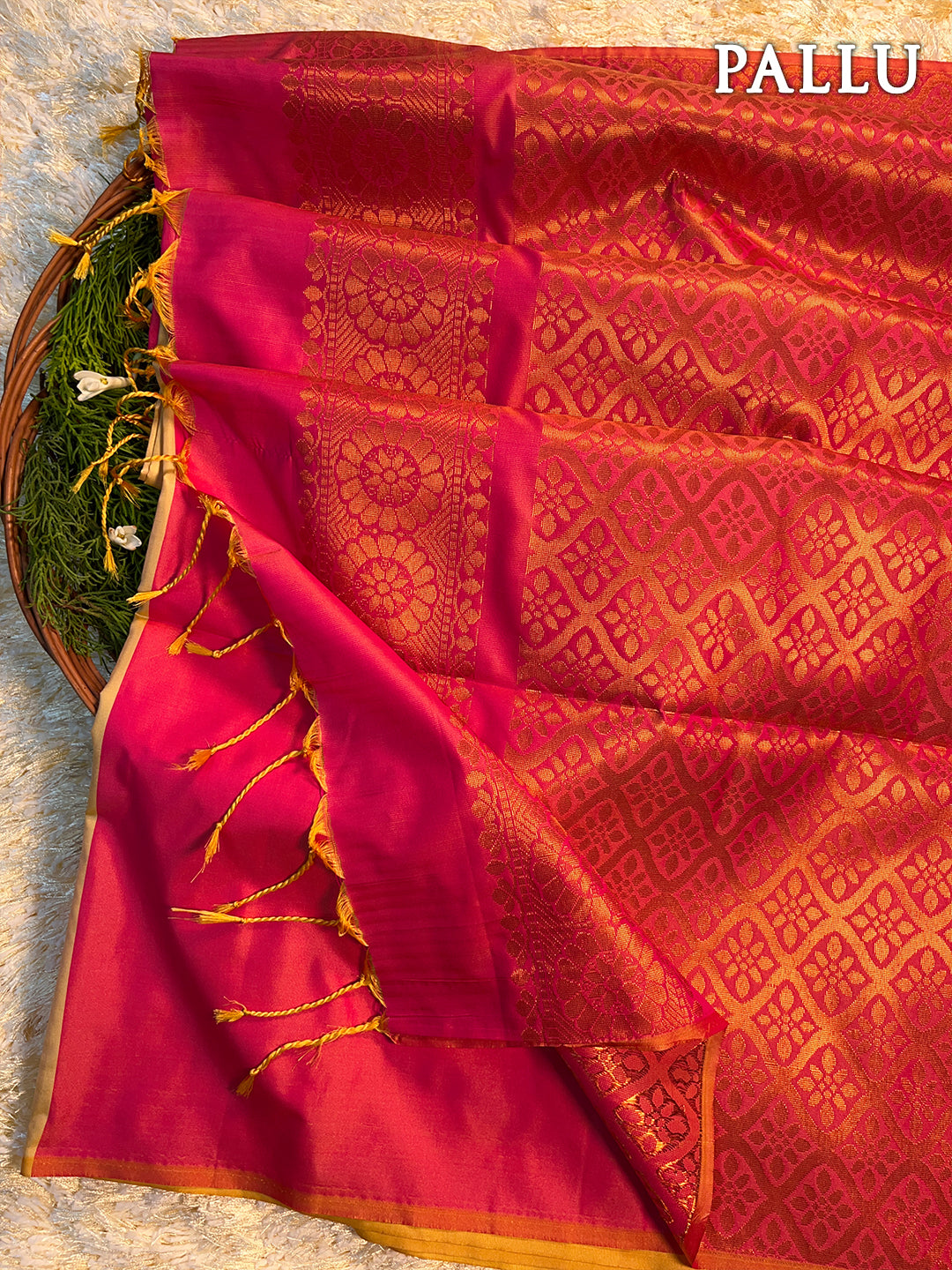 Dual color of sandal and magenta kanchipuram semi soft silk saree