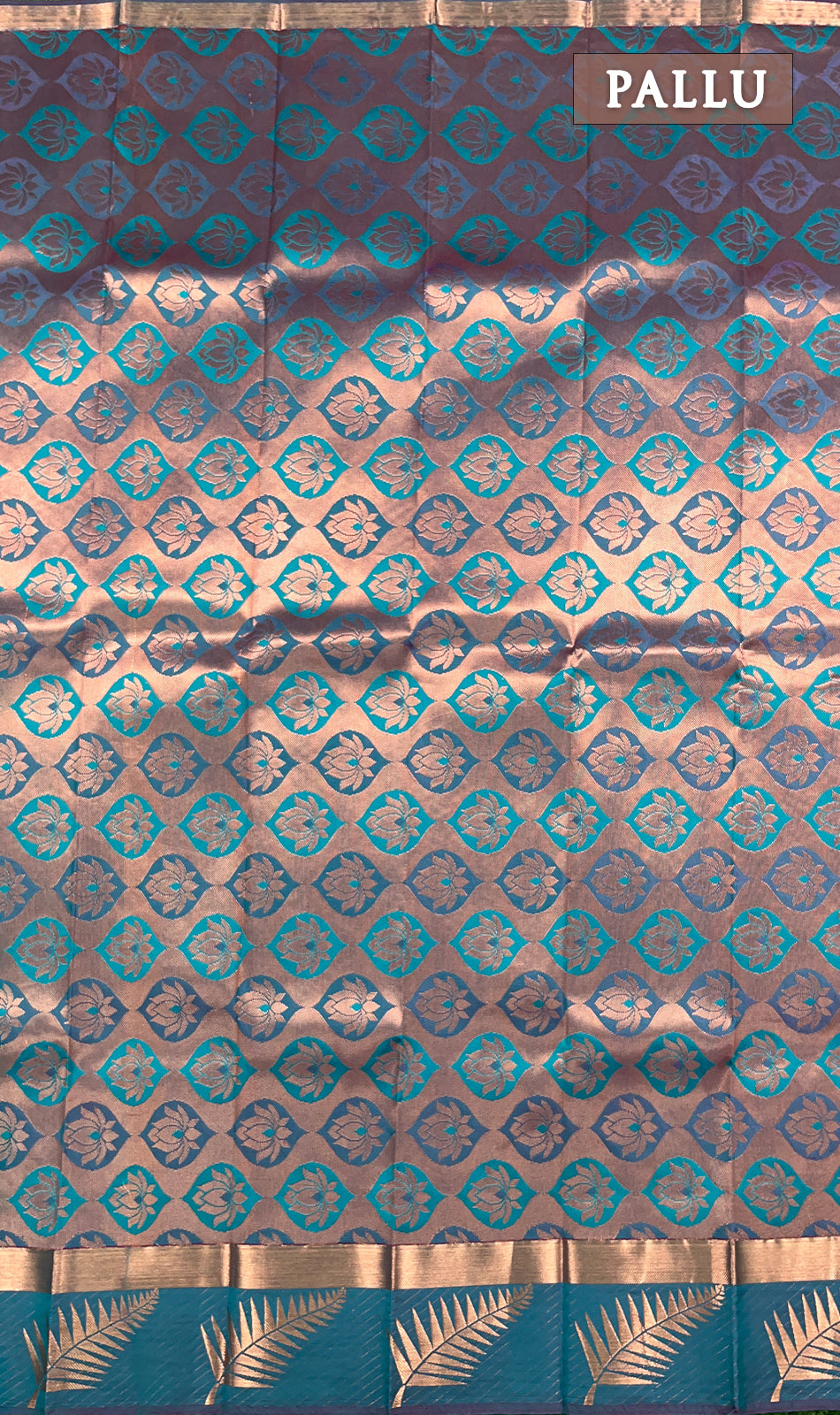 Dual shade of turquoise semi silk saree