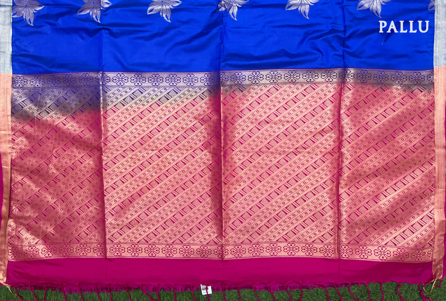 Royal Blue with Pink Kanchipuram Semi Soft Silk Saree